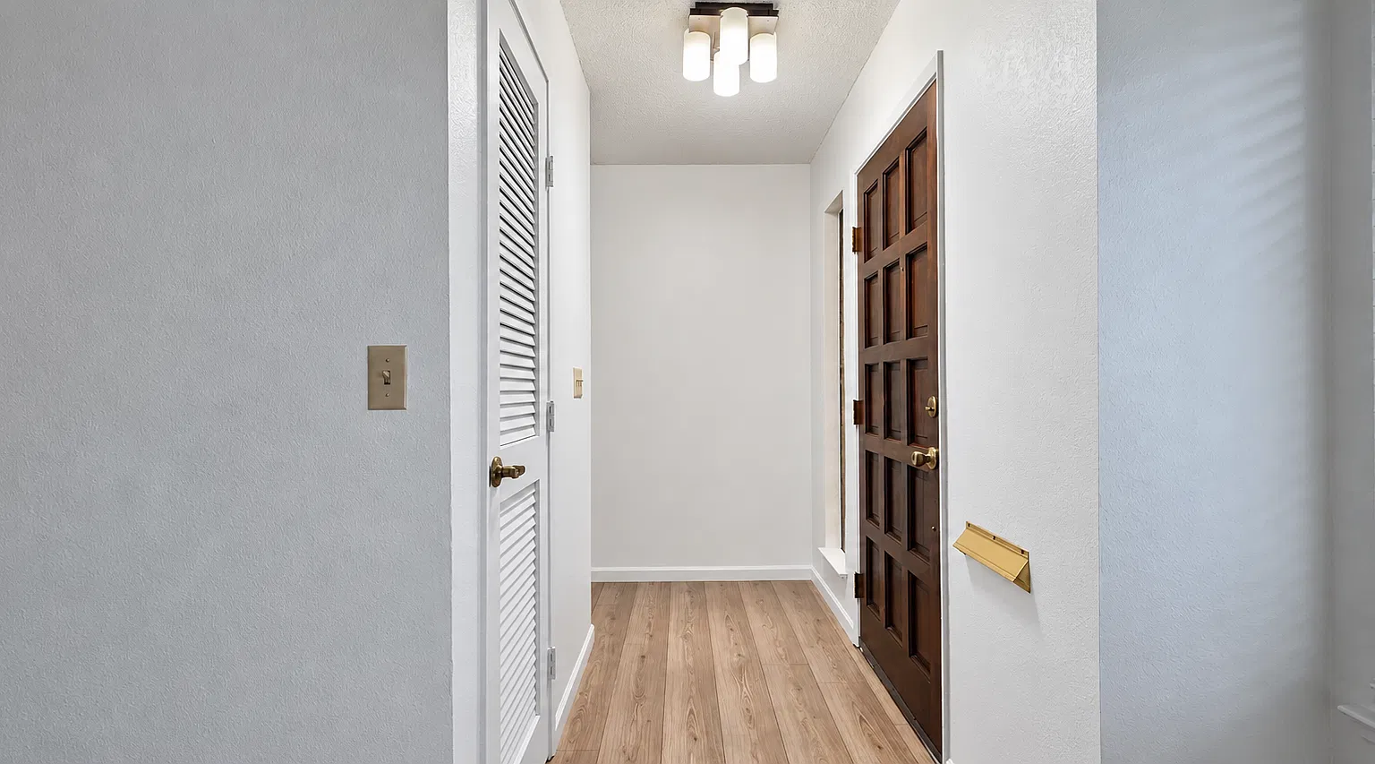 3 bed, 1400 sqft, $2,795 — Photo 2