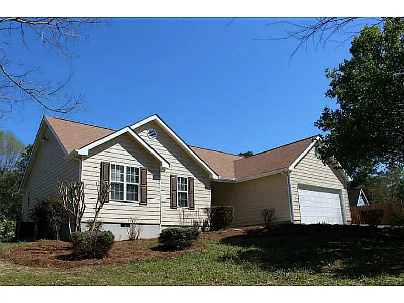 321 Buck Blvd SE photo 1