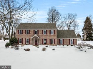 526 Beaumont Cir, West Chester, PA 19380