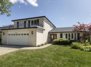 1111 N Lincoln Ave, Park Ridge, IL 60068