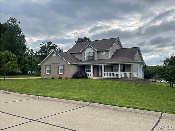 2nd image of 3800 Olde Mill Dr