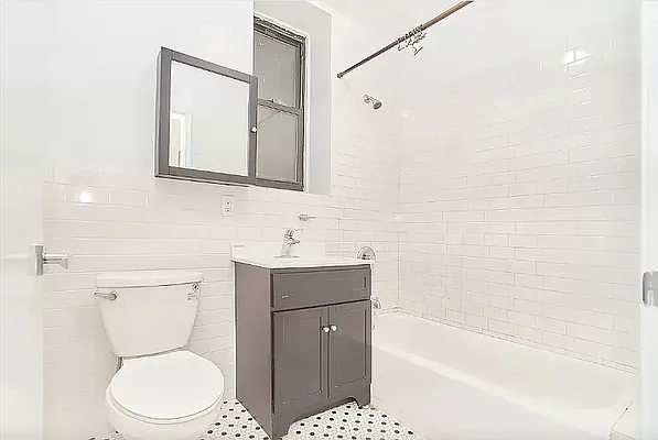 Rented by Living New York | media 12