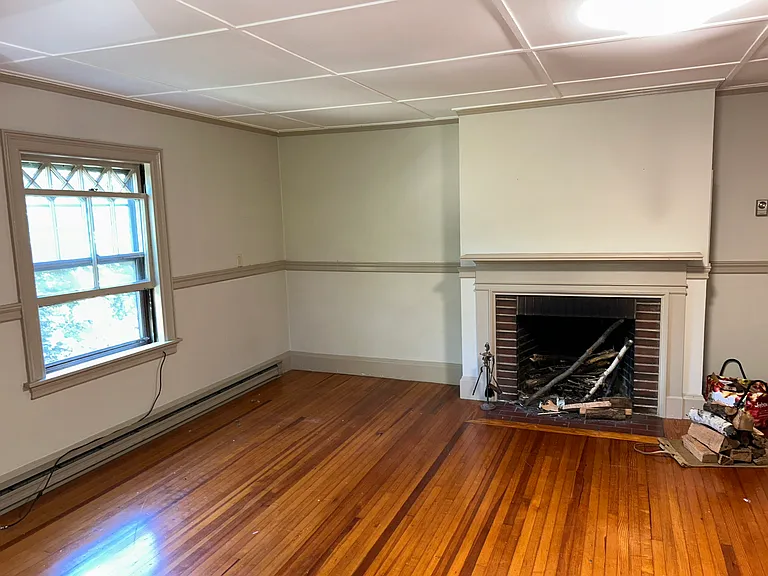 101 Vaughan St #3 — Photo 4