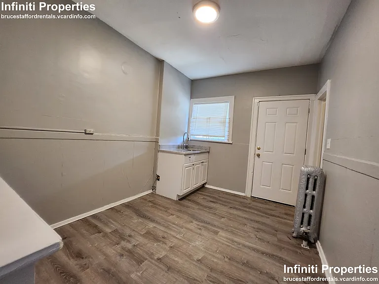 37 W 14th Pl #2 — Photo 14