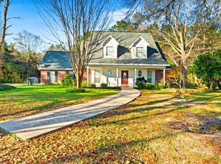 315 Hilt Fornea Rd, Poplarville, MS 39470