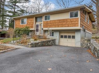 260 N State Rd, Briarcliff Manor, NY 10510