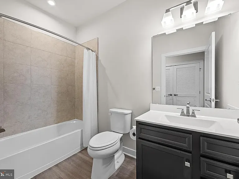 46270 Mount Allen Ter #202 — Photo 16