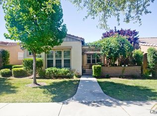 10314 Oldham Ln, Bakersfield, CA 93306