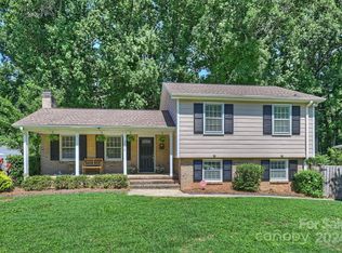 3914 Sussex Ave, Charlotte, NC 28210