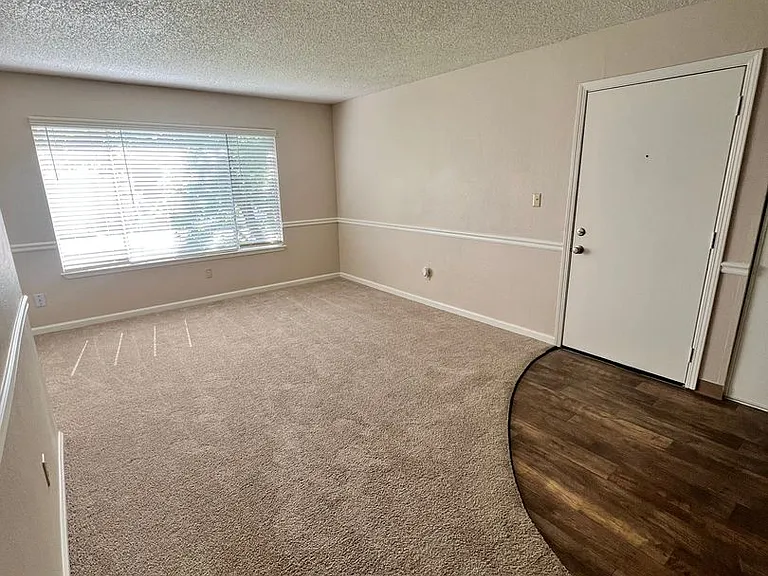 Northridge Terrace Apartments ~ A Hidden Gem! — Photo 40