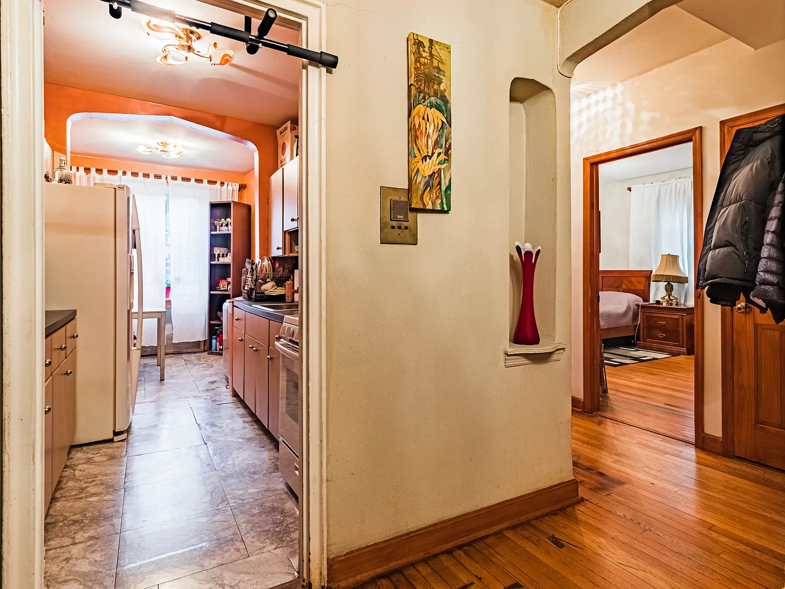 1 bed, 750 sqft, $2,200 — Photo 4