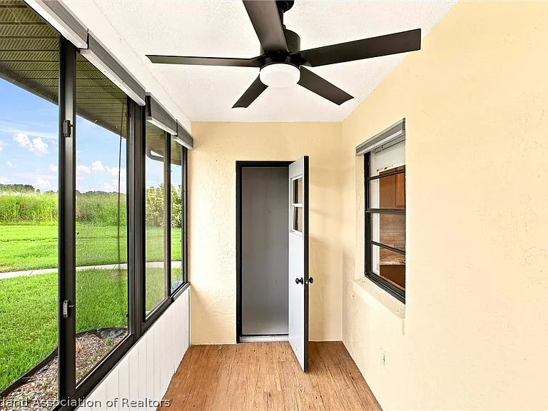 3 Charlton Dr — Photo 6