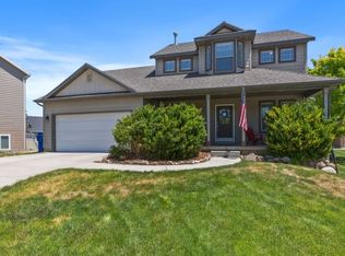 1902 N Thompson Pl, Saratoga Springs, UT 84045