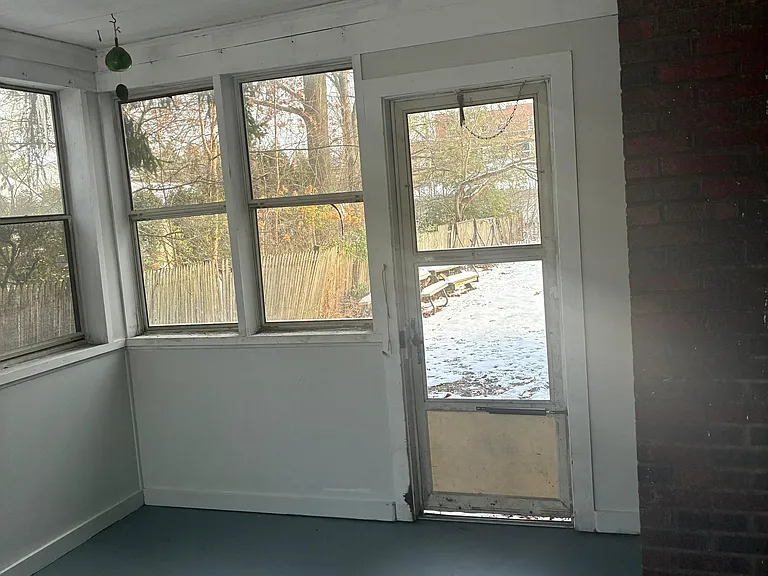 72 Harriman Ave #2 — Photo 18