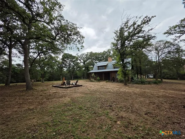 1053 E County Road F, Lexington, TX 78947