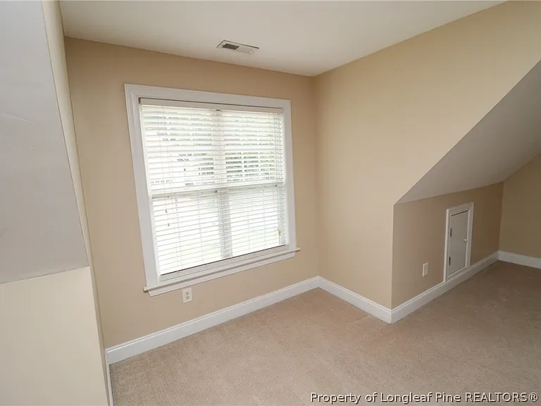 36 W Trafalgar Ct — Photo 34