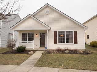 157 Feathertip Ln, Lewis Center, OH