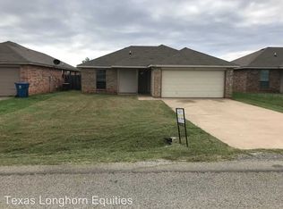 3004 James Rd, Granbury, TX 76049