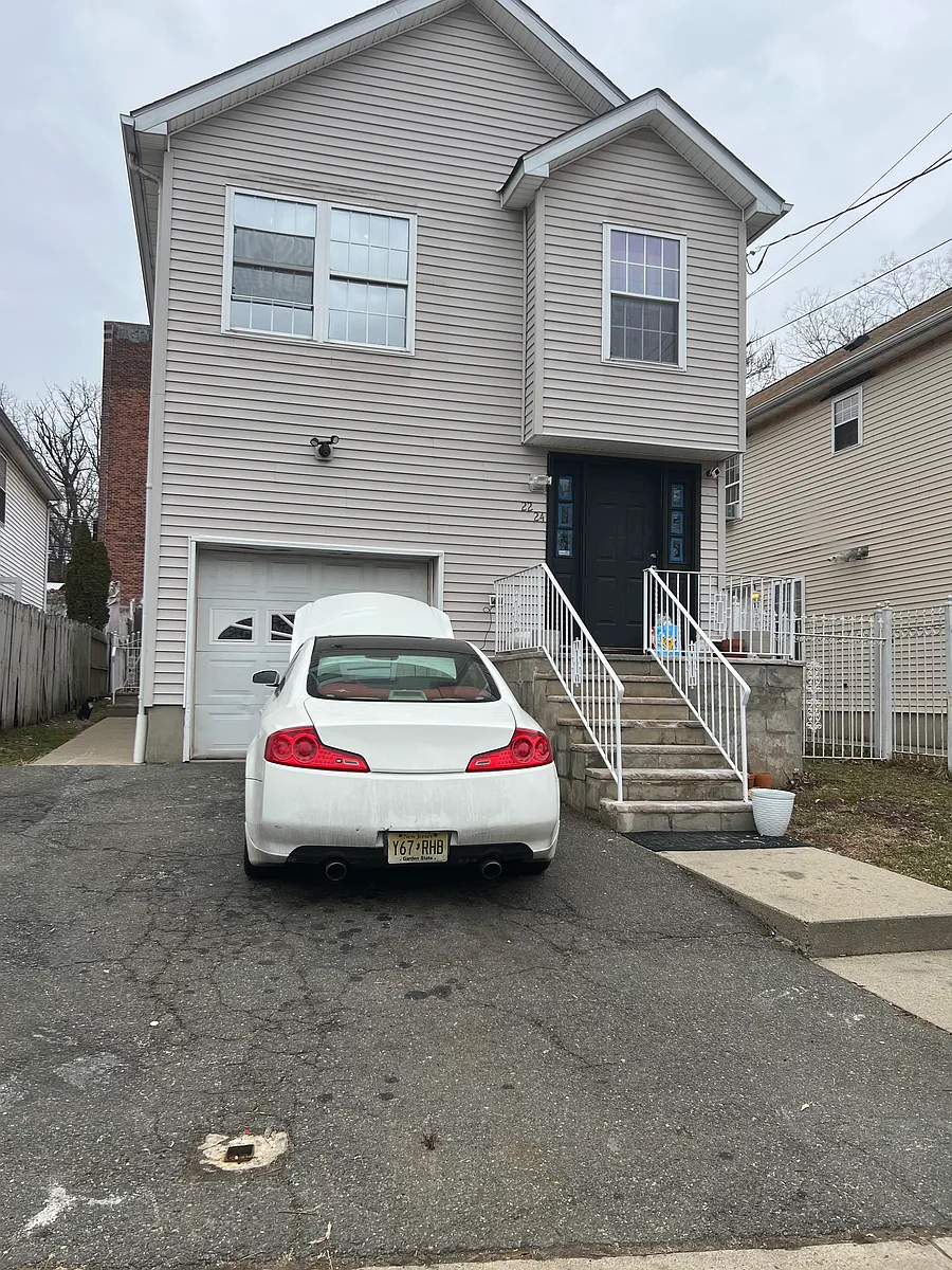 Building Photo - 22-24 Mount Prospect Ave #1