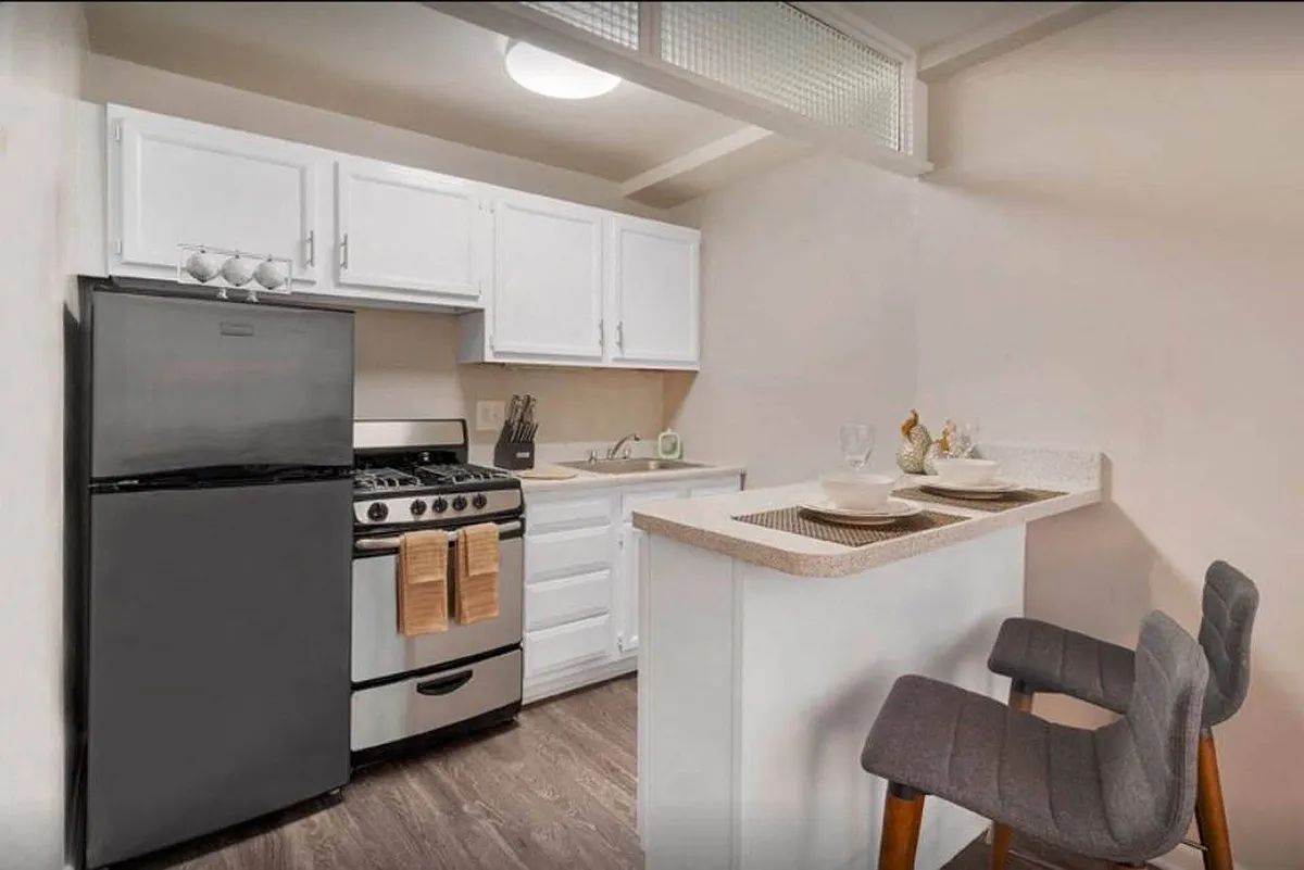 Premium Package: Kitchen Configuration in the One-Bedroom Layout - 2416 K St NW
