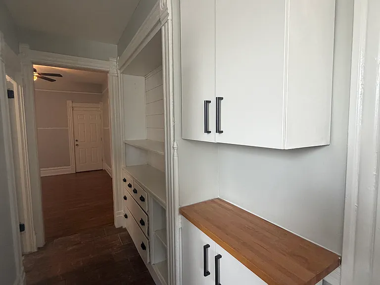 843 N Francisco Ave #1R — Photo 8