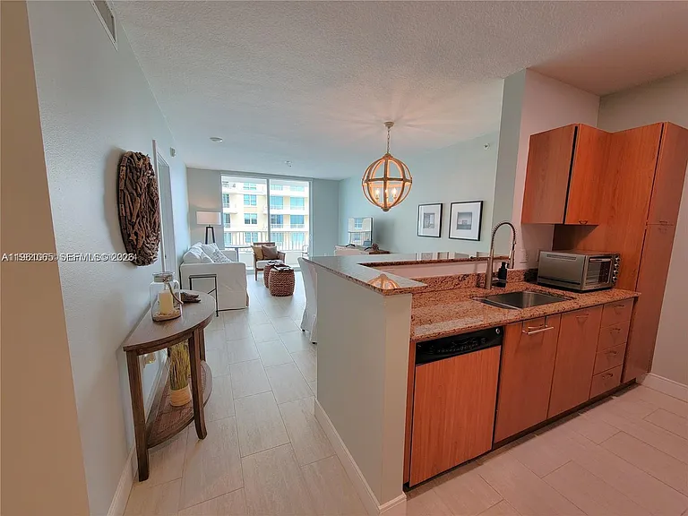 700 E Boynton Beach Blvd #1007 — Photo 5