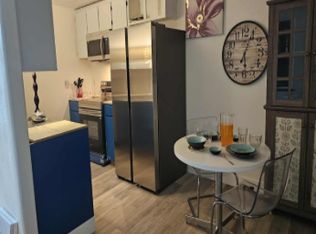 12521 SE Taggart St APT B, Portland, OR