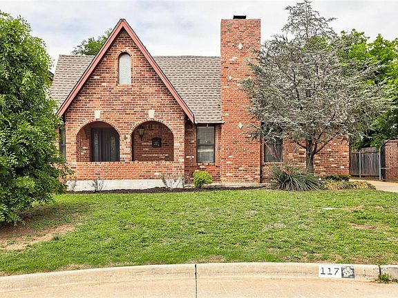 2nd image of 117 NW 31st St