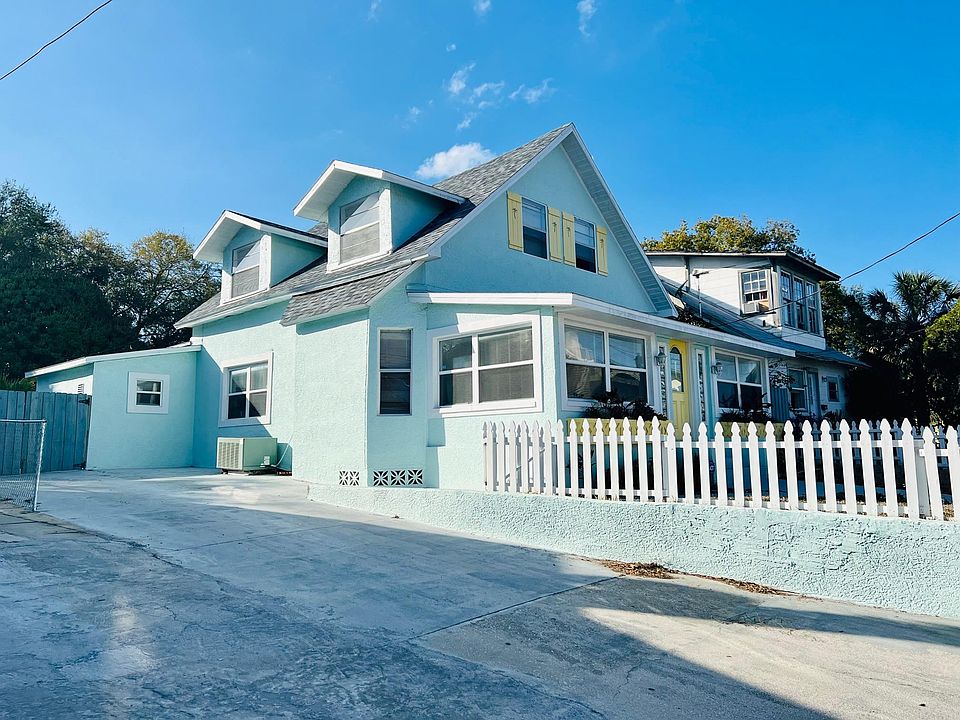 1st image of 221 N Pinellas Ave