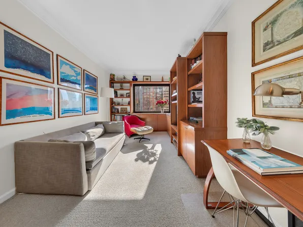 10 West 66th Street image 10 of 12