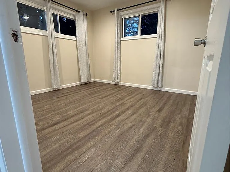 33 Kirk Lane Dr — Photo 26