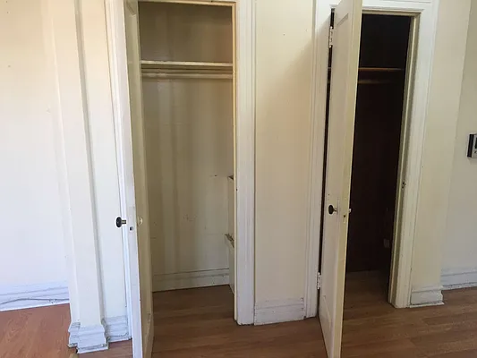 Rented by Metroline Realty | media 17