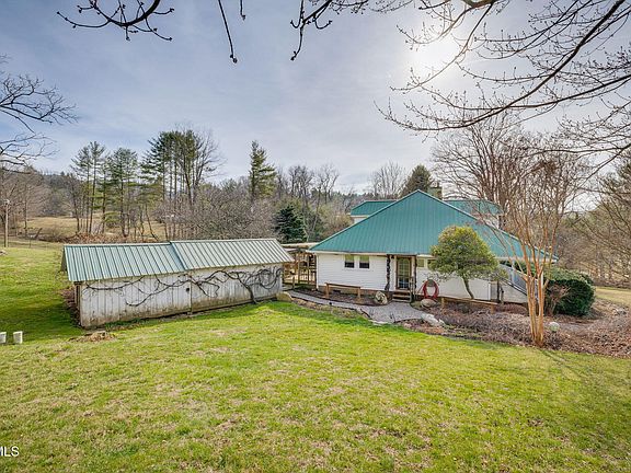 2nd image of 341 Locust Gap Rd