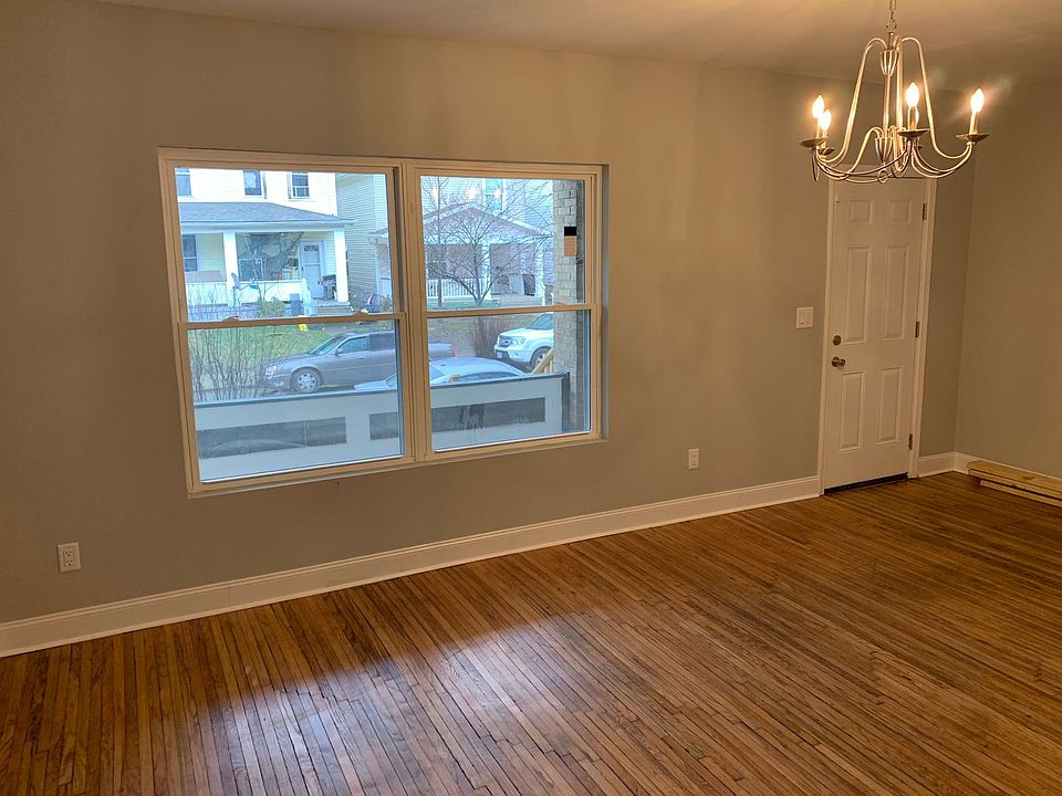 1st image of 965-967 Oakwood Ave #965