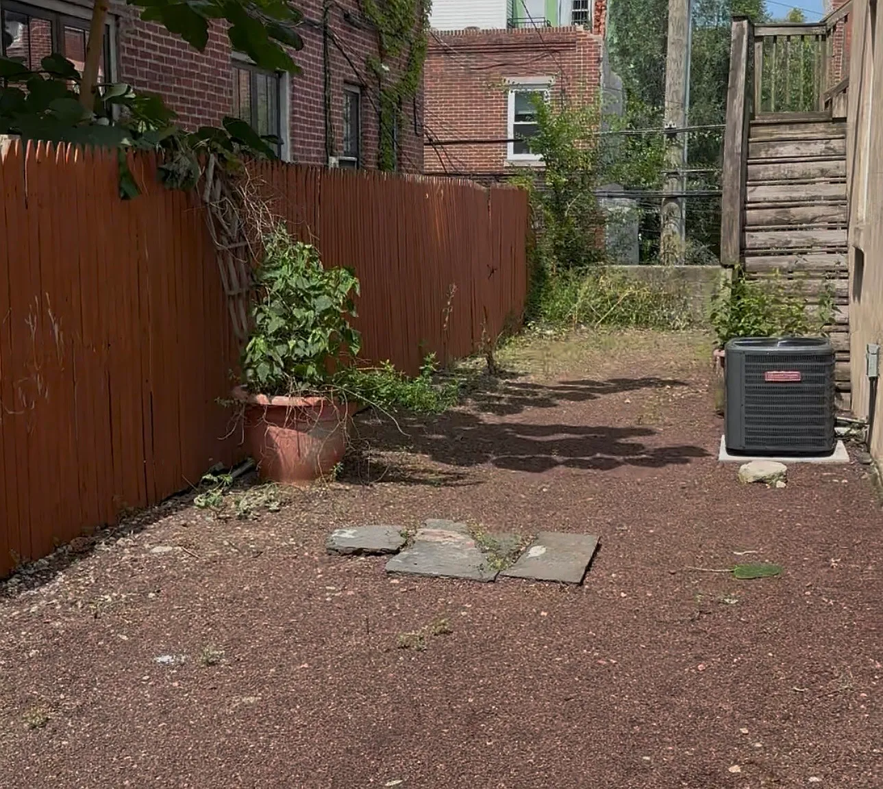 2 bed, 950 sqft, $1,500 — Photo 2