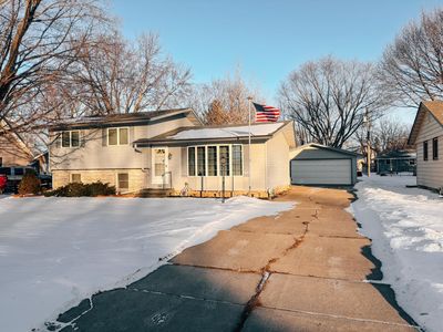 1981 Oak St, Hastings, MN, 55033