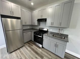 186 Hawthorne Ave #2R, Newark, NJ 07112