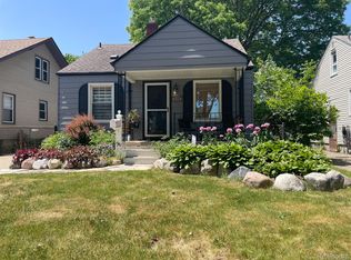 210 N Wilson Ave, ROYAL OAK, MI 48067