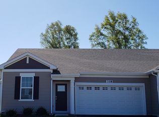 318 Sussex Ln, North Aurora, IL 60542