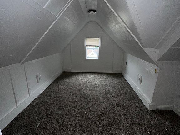 2nd image of 37 S Tuxedo St #2