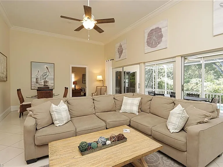 5916 Chanteclair Dr #8 — Photo 3