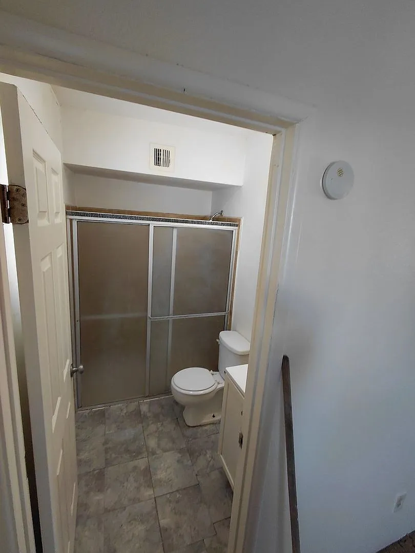 1301 E. Drexel Road — Photo 4