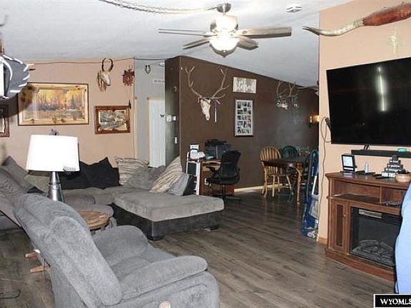 2nd image of 771 Emigrant Rd