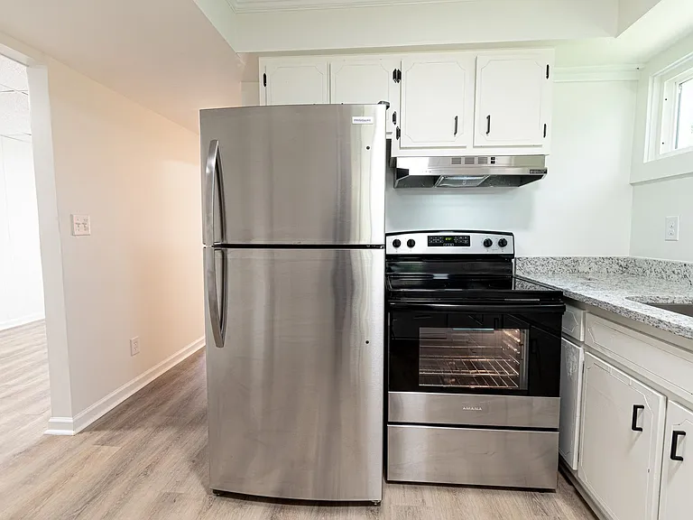 150 Pembroke Oak Grove Rd — Photo 9