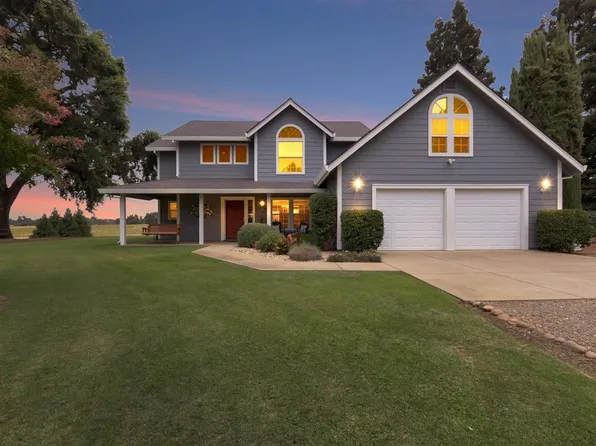 12401 Plum Ln, Wilton, CA 95693