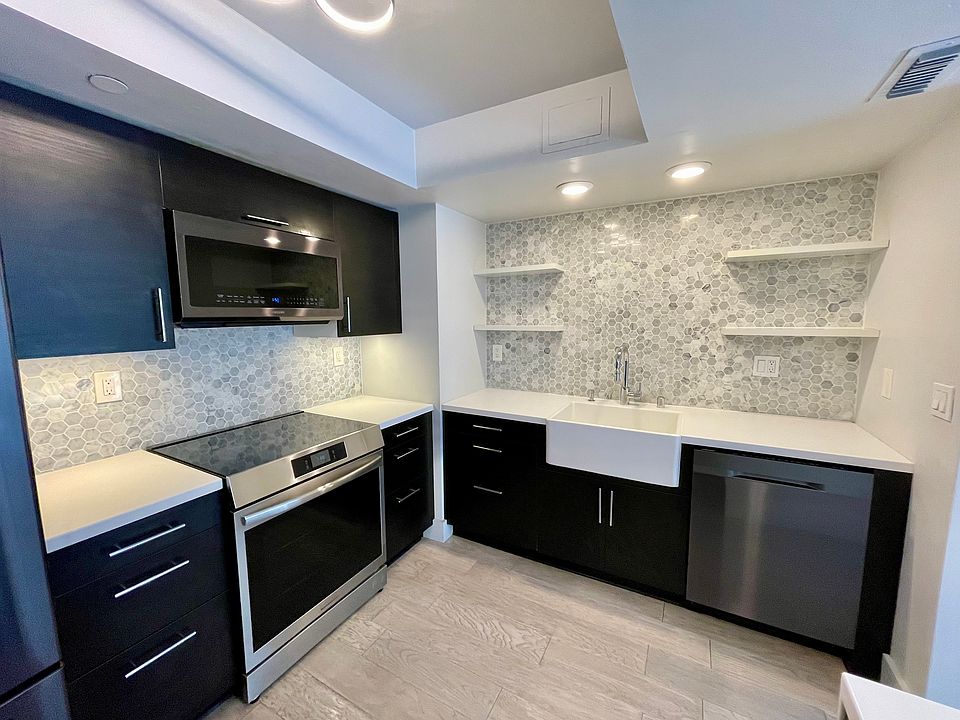 1st image of 500 N St Unit 308