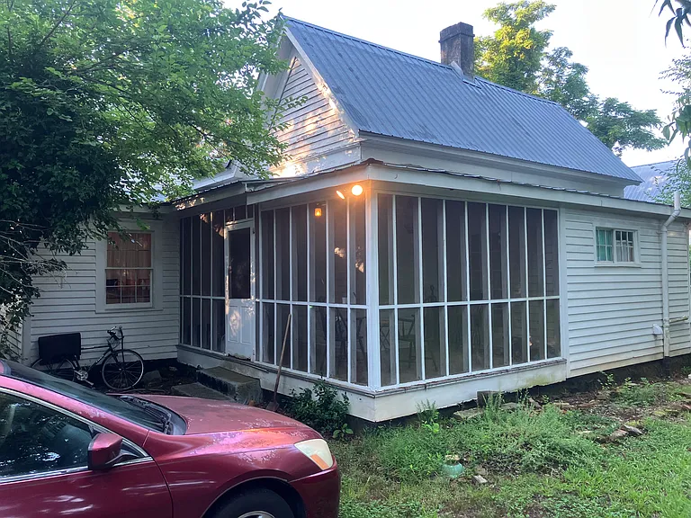 225 North Ave — Photo 3