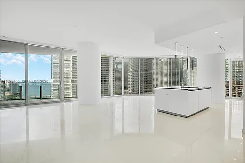 300 Biscayne Boulevard Way #2107 Photo 1