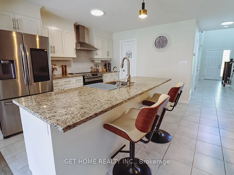 541 Starwood Dr #UPPER — Photo 9