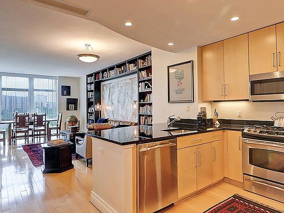 4th image of 8220 Crestwood Heights Dr APT 1106